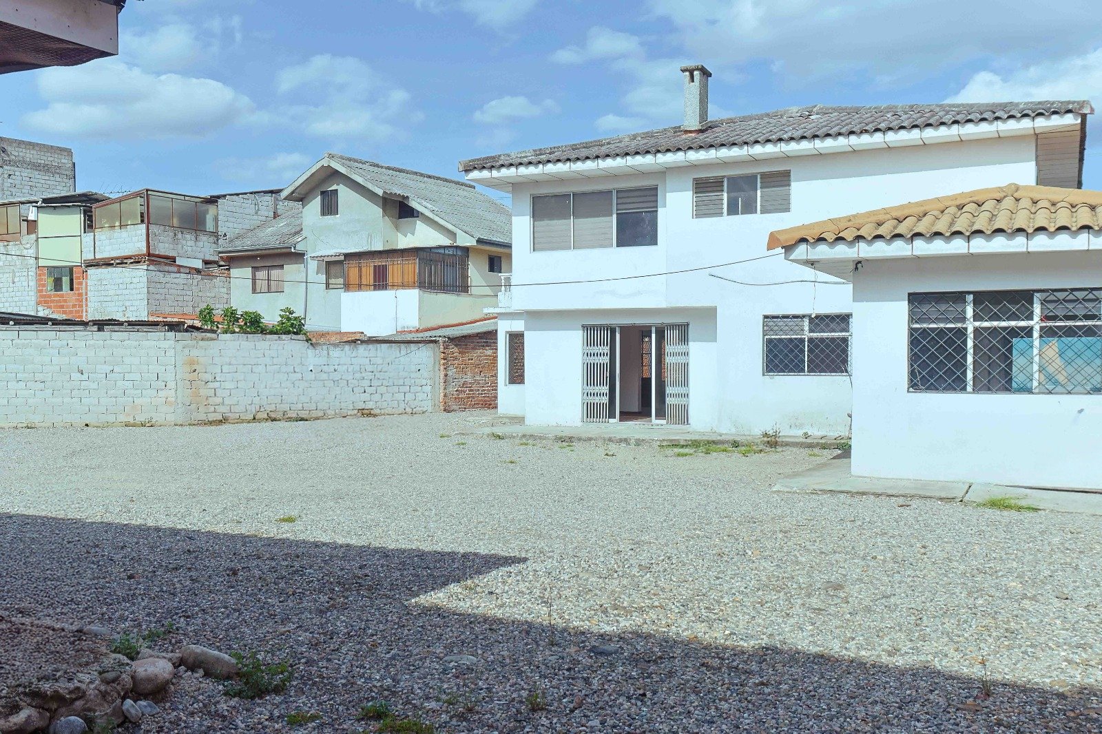 Casa comercial en Arriendo, Sector Empresa Eléctrica - Imagen 2