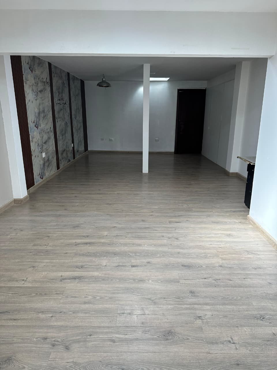 Local para oficinas -  Sector 10 de Agosto - Imagen 2