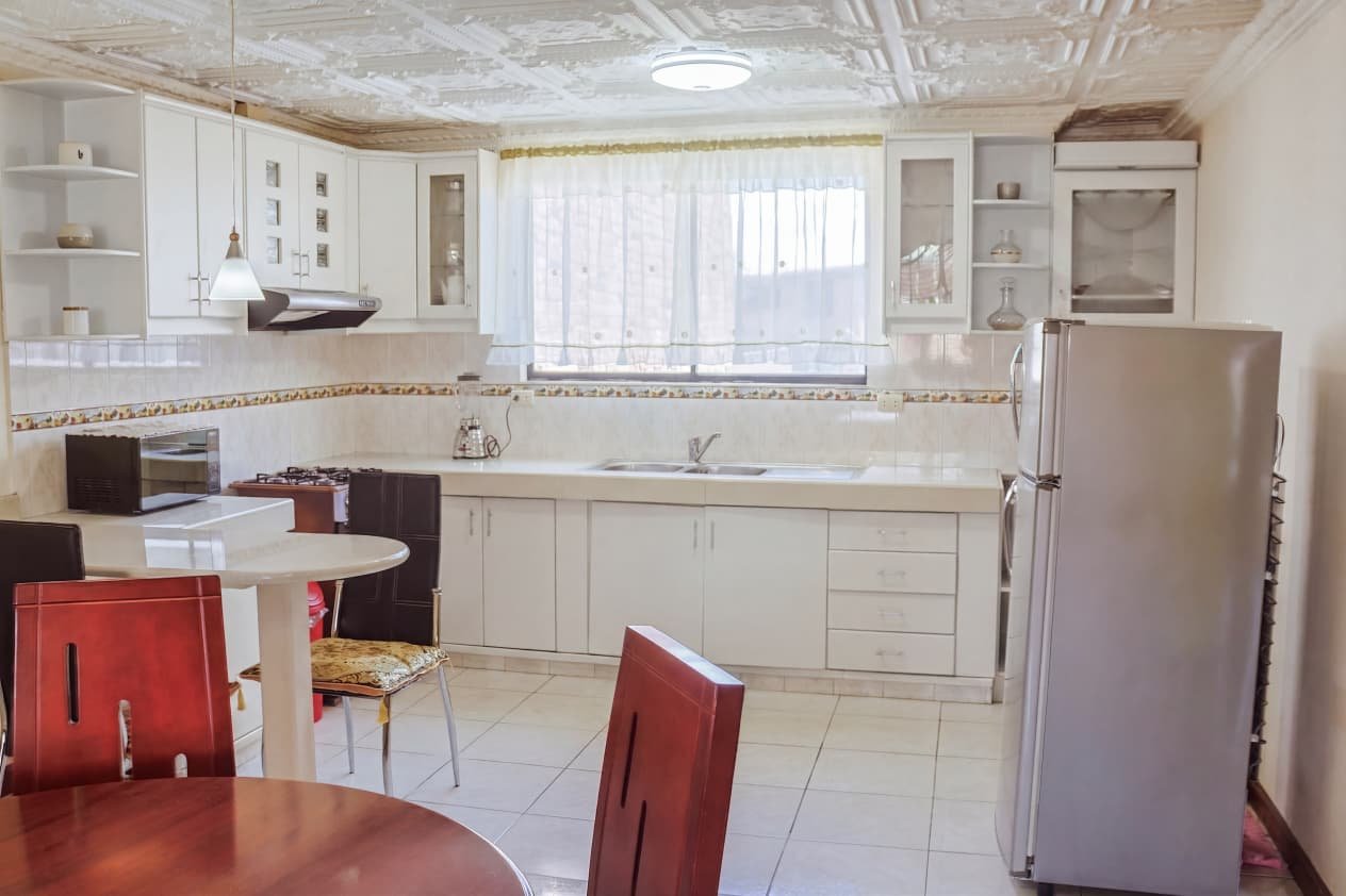 Departamento en venta, Sector Cañaribamba - Imagen 4