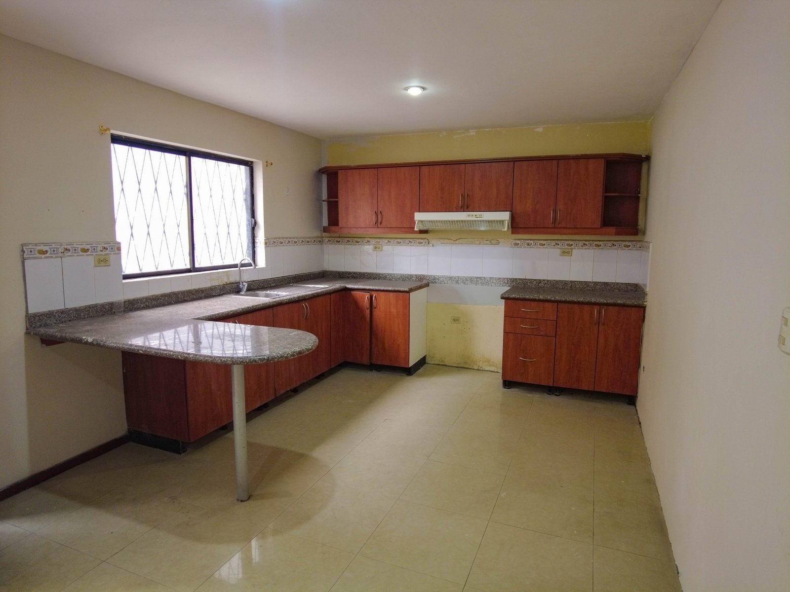 CASA EN VENTA, SECTOR MAYANCELA - Imagen 4