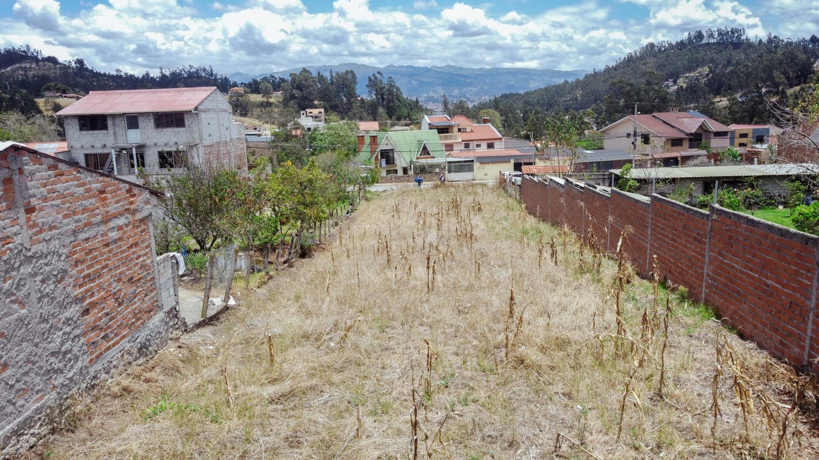 TERRENO EN VENTA, SECTOR CHILCAPAMBA - Imagen 4