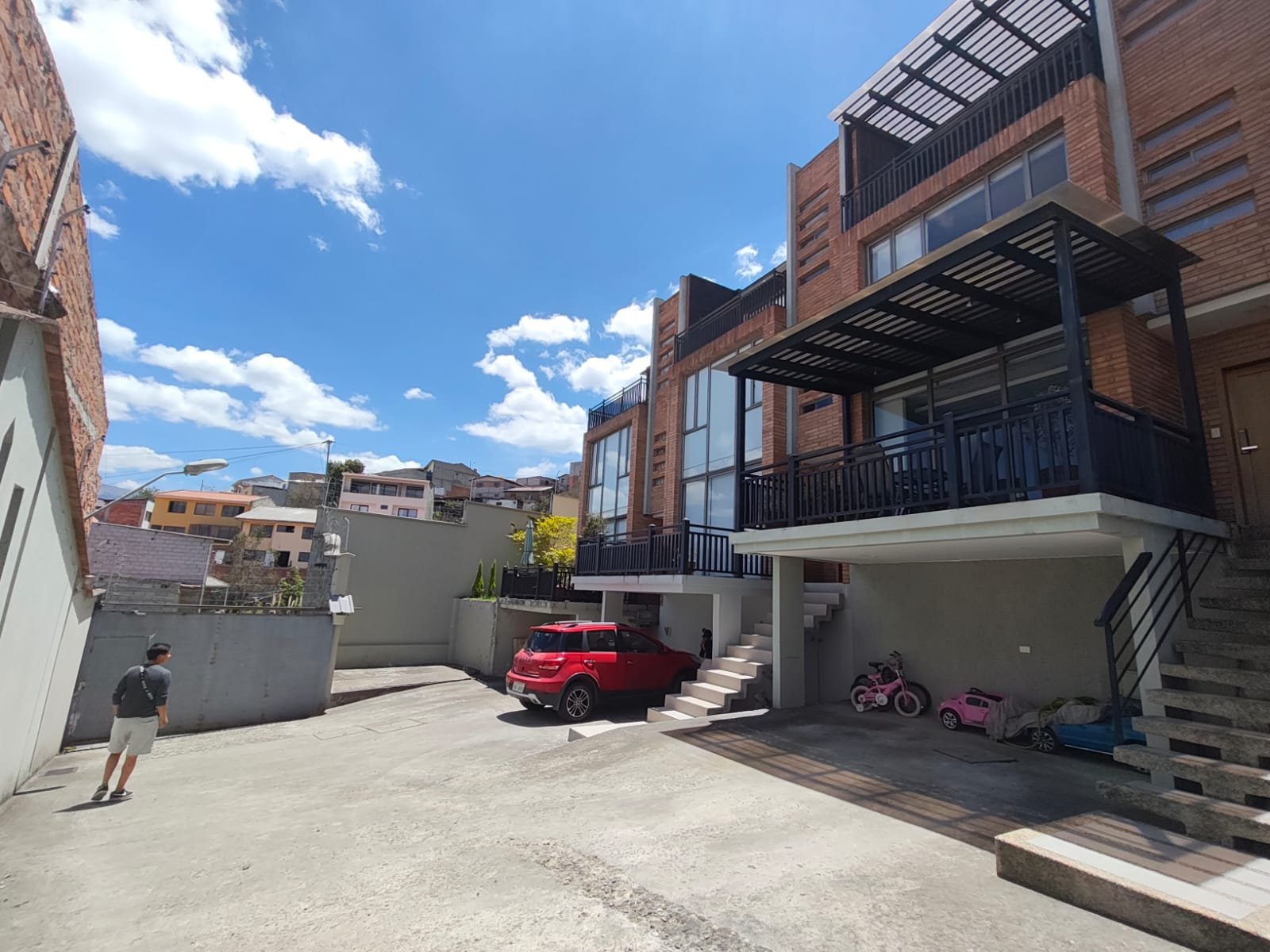 CASA EN RENTA, LAS PENCAS